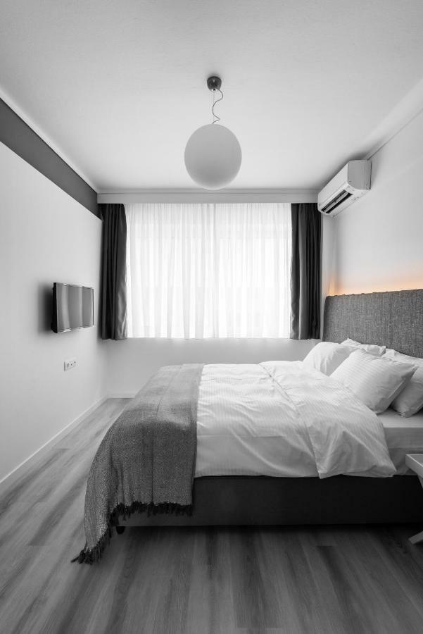 M&F Luxury Suites Est. 2019 / F Suite Thessaloníki Eksteriør bilde